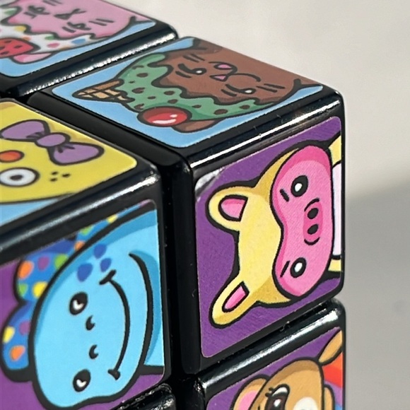 Moriah Elizabeth Official Limited Edition Rubik's Cube Rubix Fidget Toy RARE - Picture 7 of 7